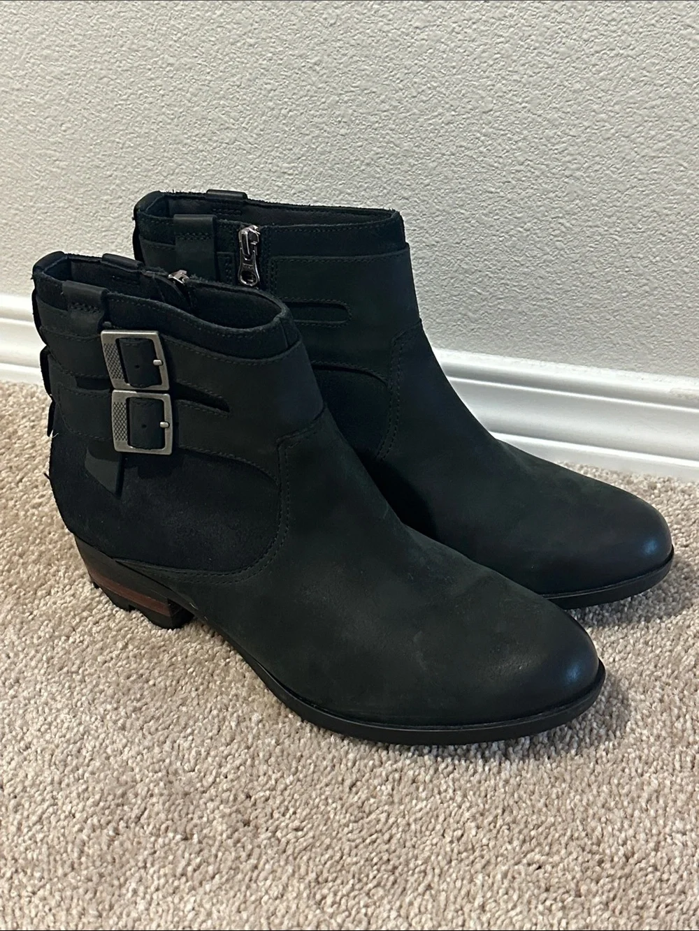 Sorel Lolla Ankle Booties